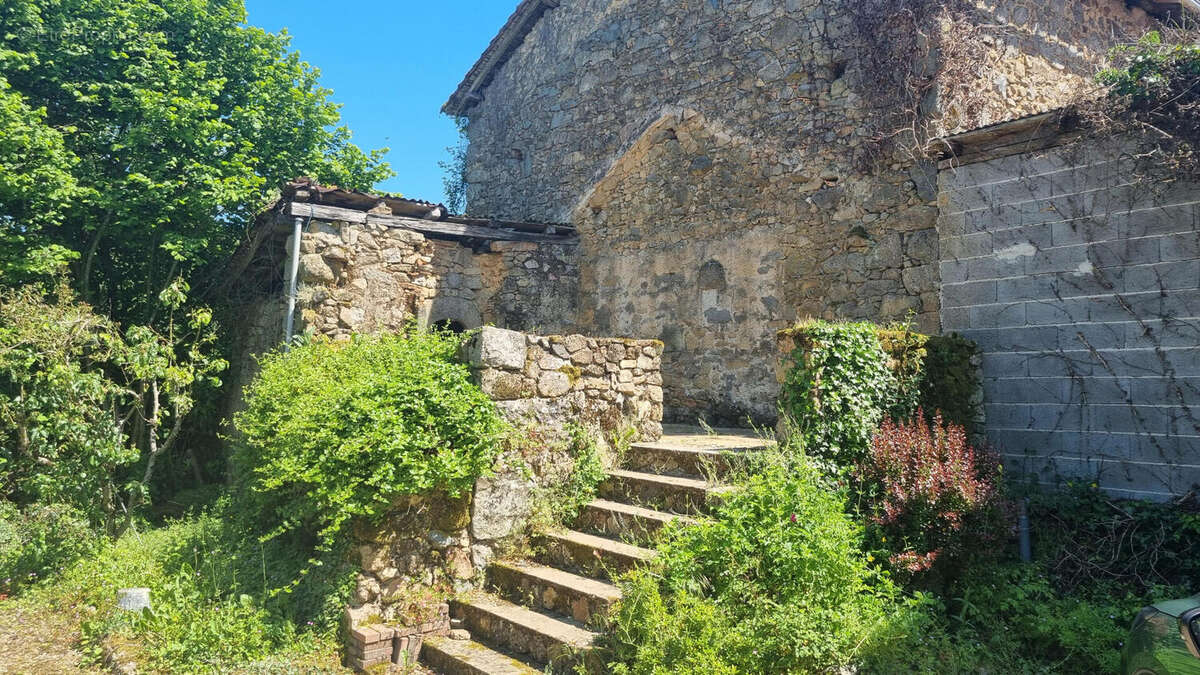 20250515_152824 - Maison à BUSSEROLLES