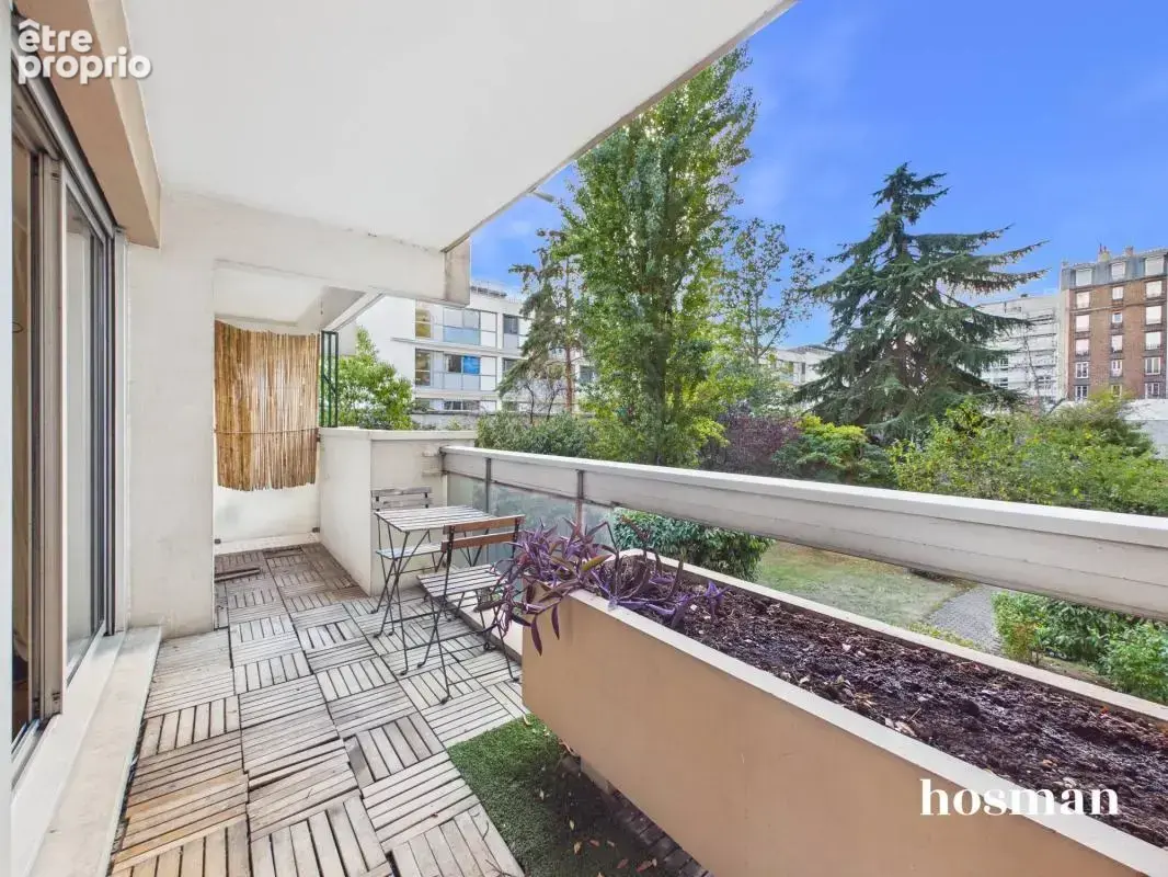 Appartement à PARIS-19E