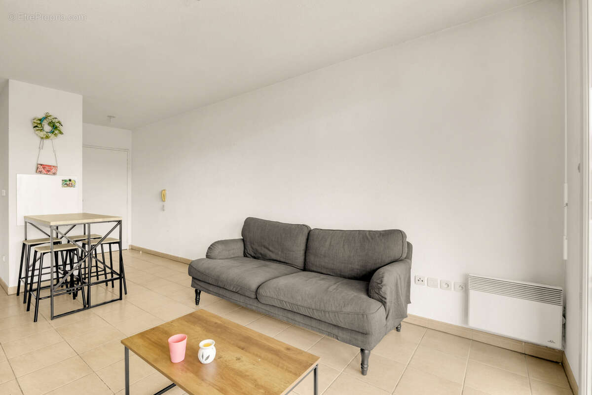 Appartement à COLOMIERS