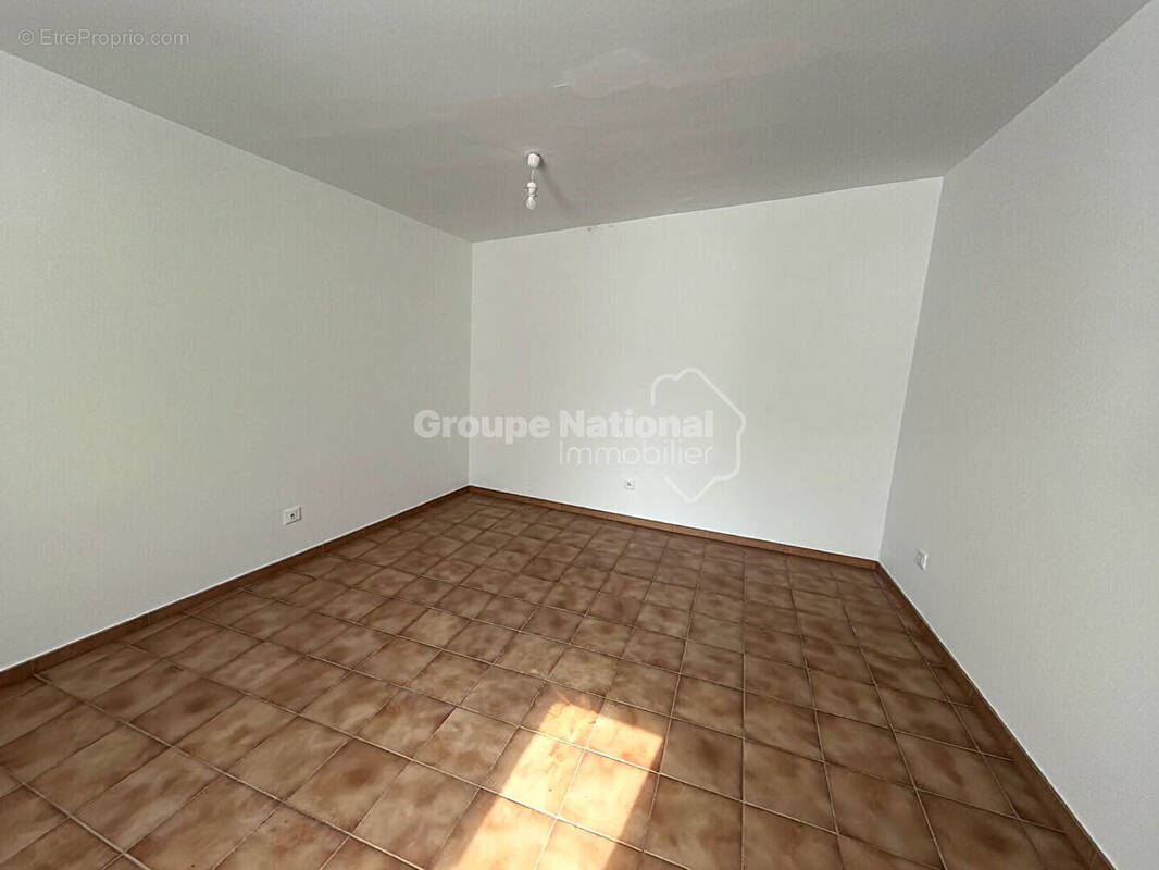 Appartement à SALON-DE-PROVENCE
