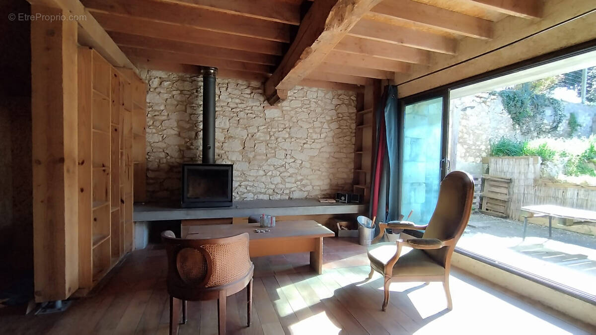 Maison à MAUVEZIN