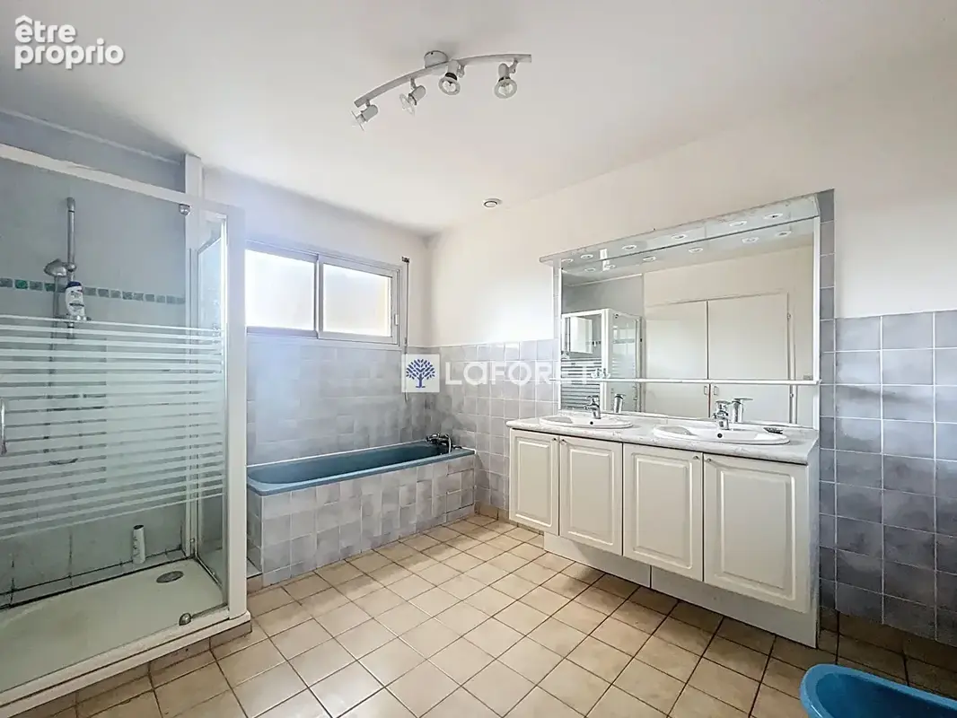 Grande maison familiale 3 chambres de166 m² au fort potentielavec jardin de 3000m² - photo 6