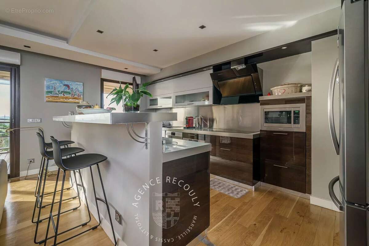 Appartement à MARSEILLE-8E