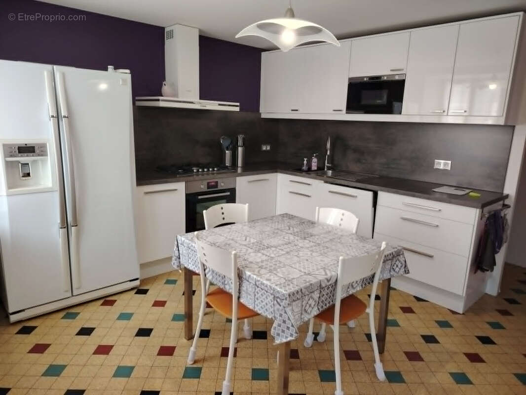 Maison de 104 m2 avec dépendances - photo 10
