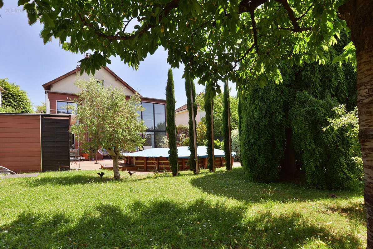 Maison à CROSNE