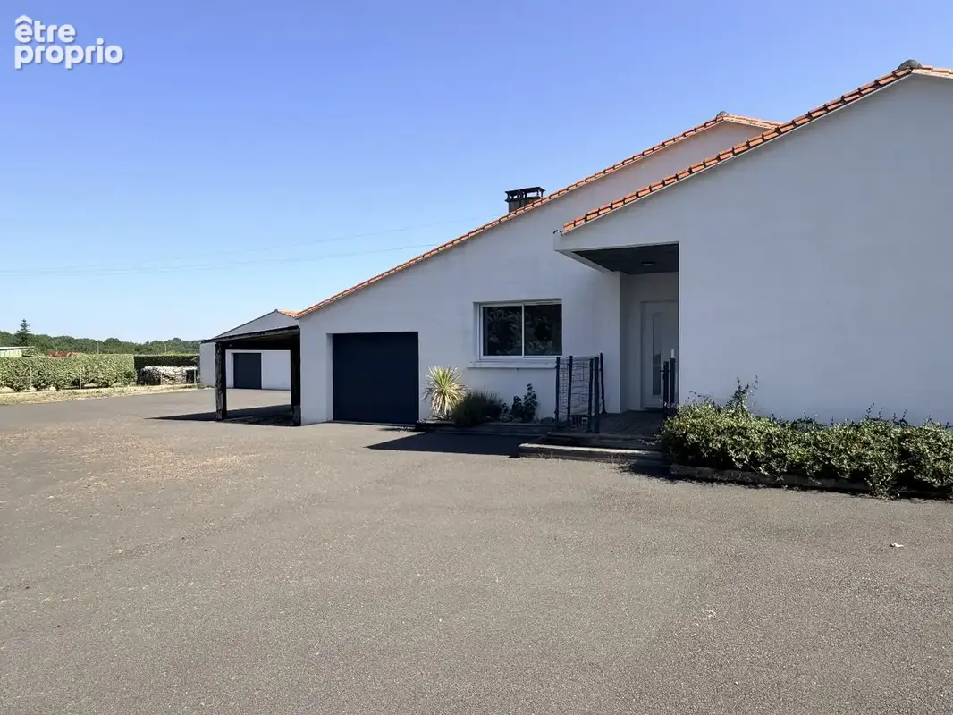 Maison d'architecte rénovée 5 pièces - photo 2