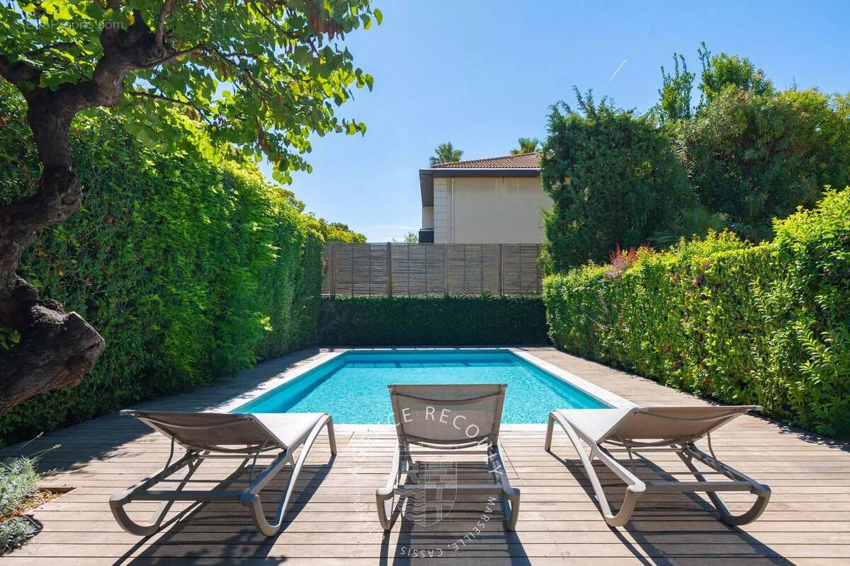 Appartement à MARSEILLE-8E