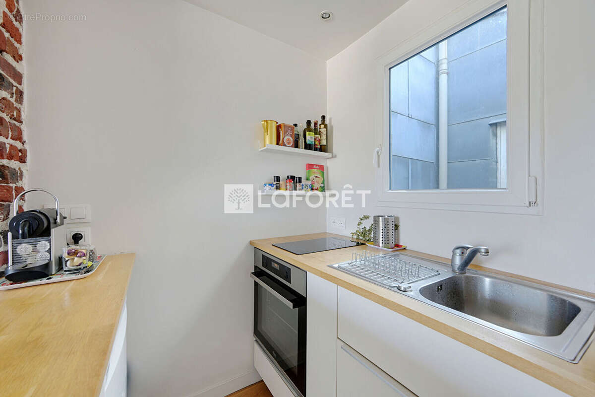 Appartement à PARIS-18E