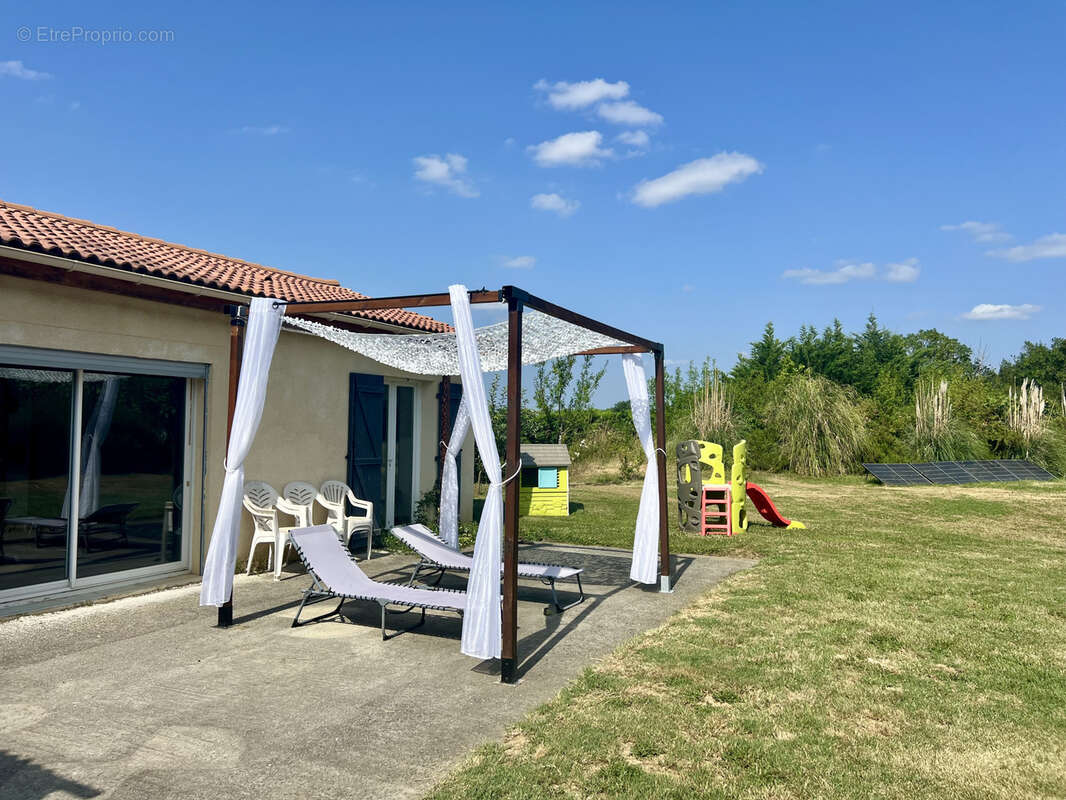 Maison à SAINT-PAUL-SUR-SAVE