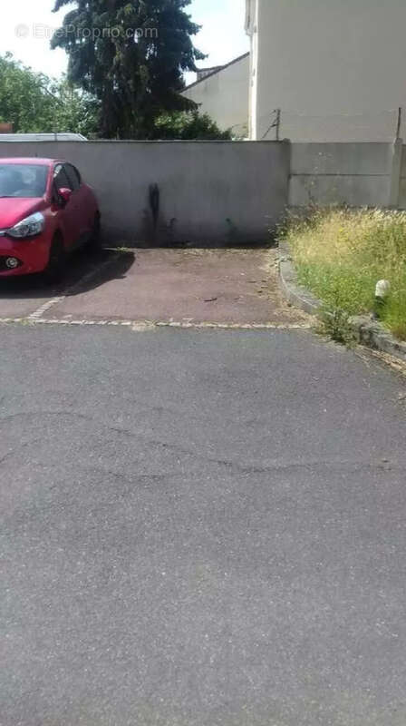 Parking à MONTFERMEIL