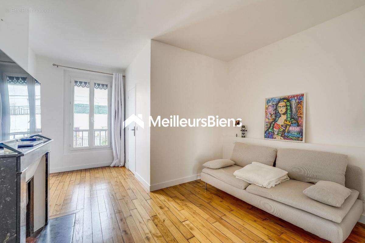 Appartement à LEVALLOIS-PERRET