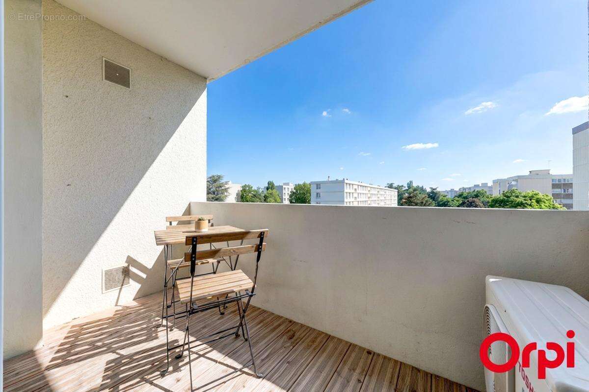 Appartement à CALUIRE-ET-CUIRE