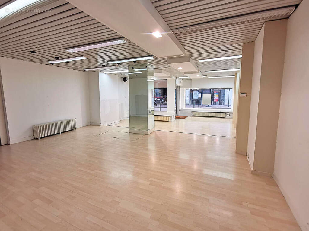 Commerce à AIRE-SUR-LA-LYS