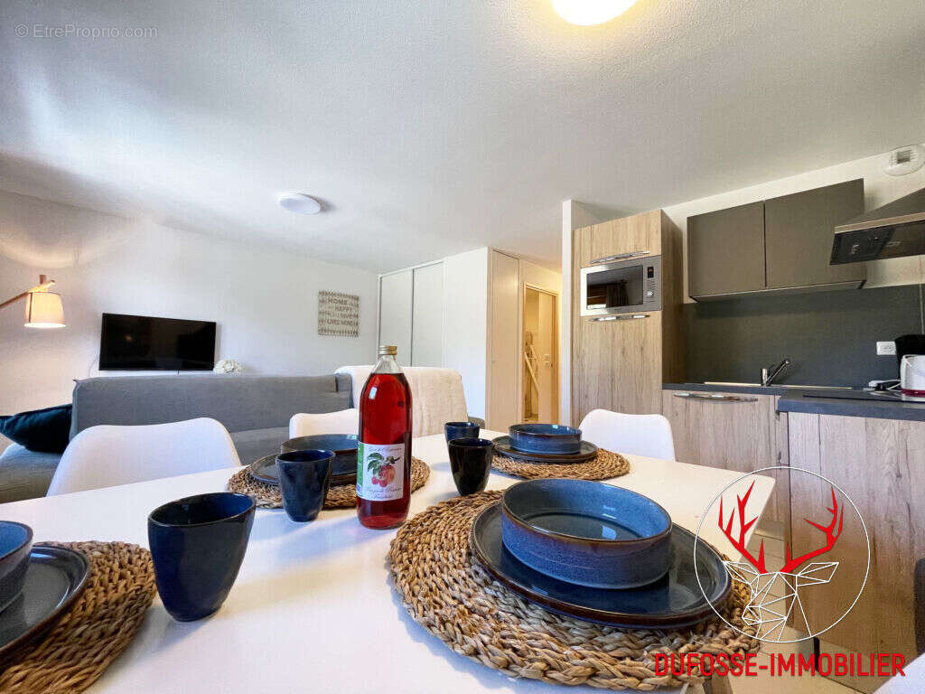 Nouveau - studio cabine - balcon - meubles - photo 4