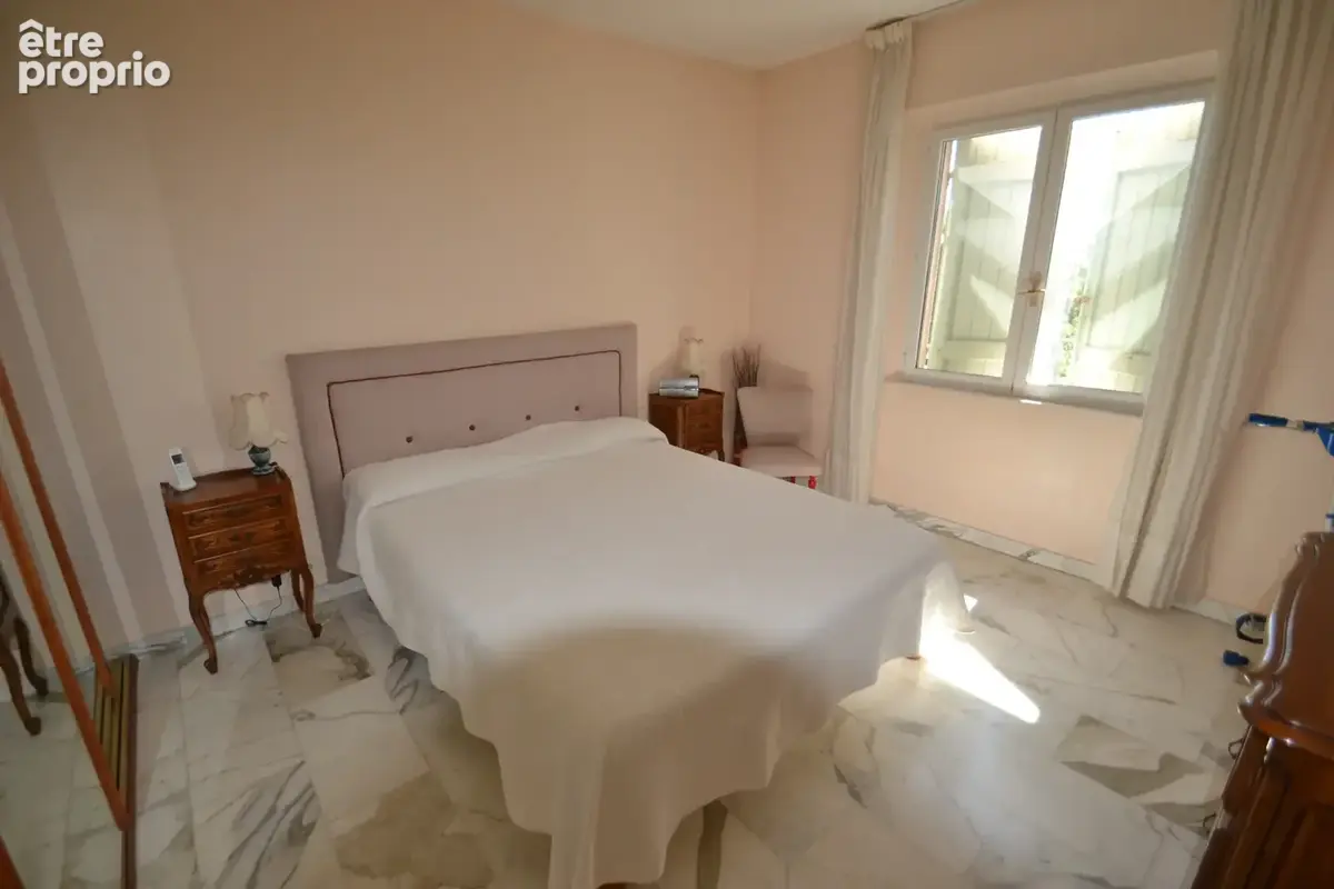 Biot residentiel superbe maison 5/6 pieces terrain 1500 m2 piscine. - photo 14