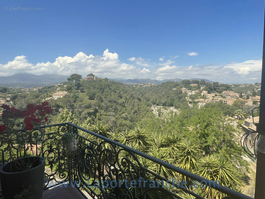 Appartement à CAGNES-SUR-MER