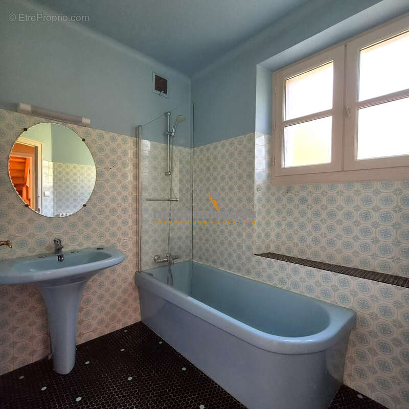Maison 130 m² à Aurillac  - photo 9