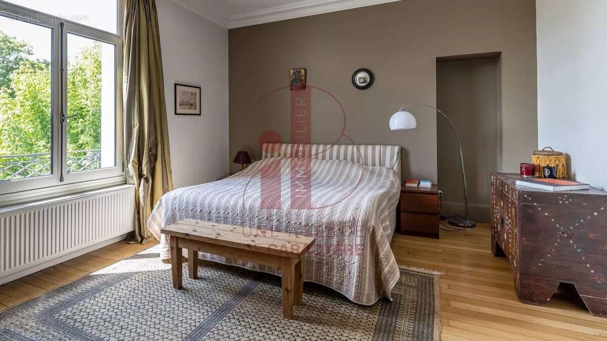 Maison à FONTAINEBLEAU