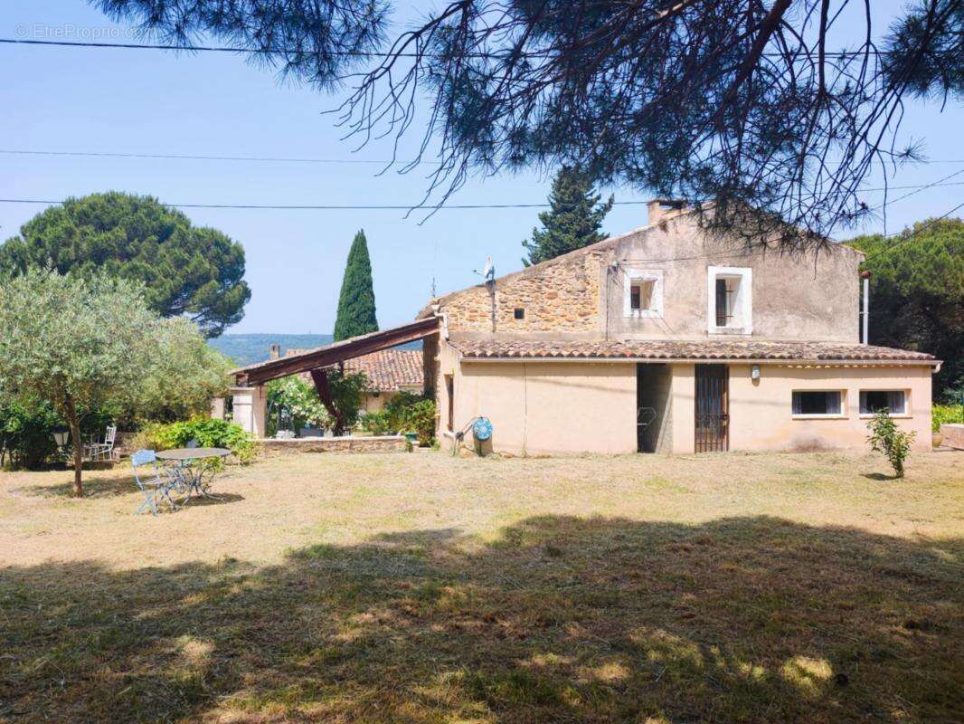 Maison à BAGNOLS-SUR-CEZE
