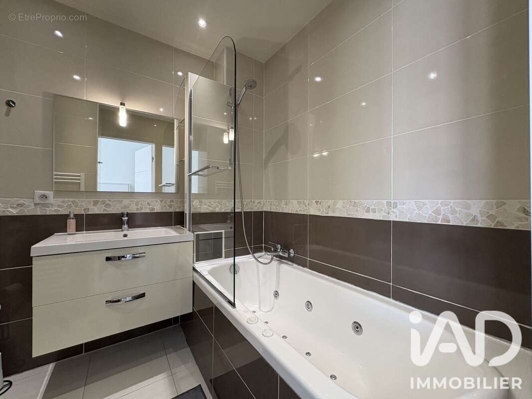 Photo 7 - Appartement à MANDELIEU-LA-NAPOULE