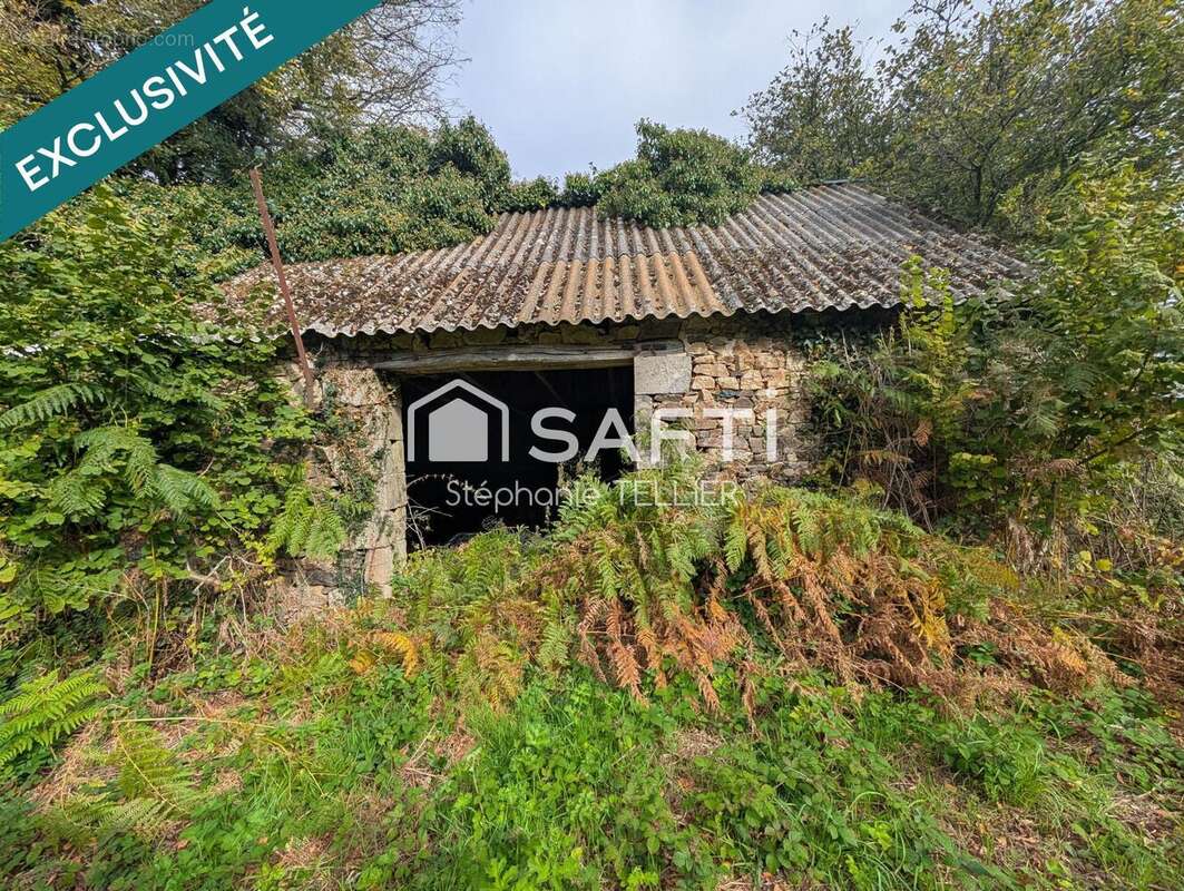 Photo 6 - Terrain à BELLE-ISLE-EN-TERRE