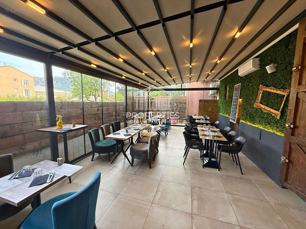 Commerce à LA GARDE