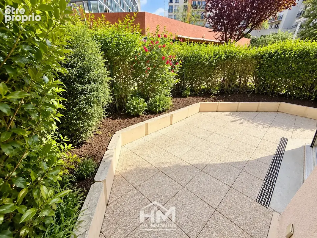 Quartier Montgolfier  Deux-pièces en rez-de-jardin avec terrasse de 27 m2 - photo 1