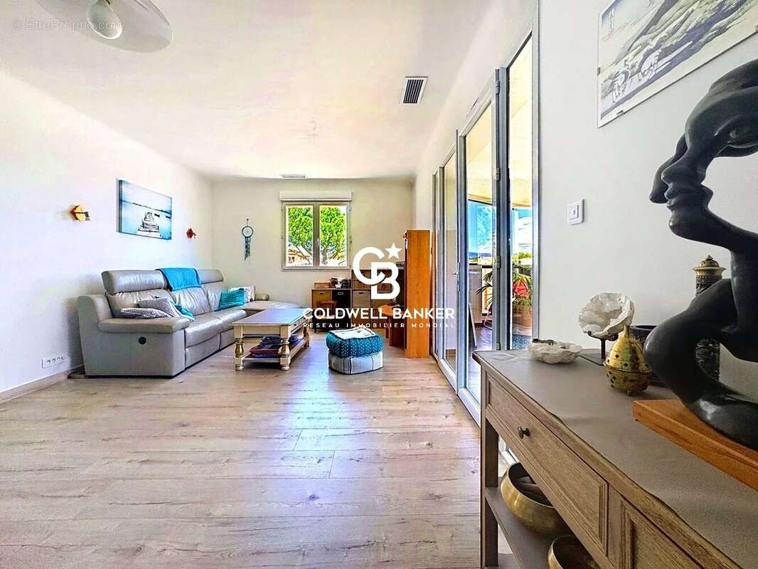 Maison à PUGET-SUR-ARGENS