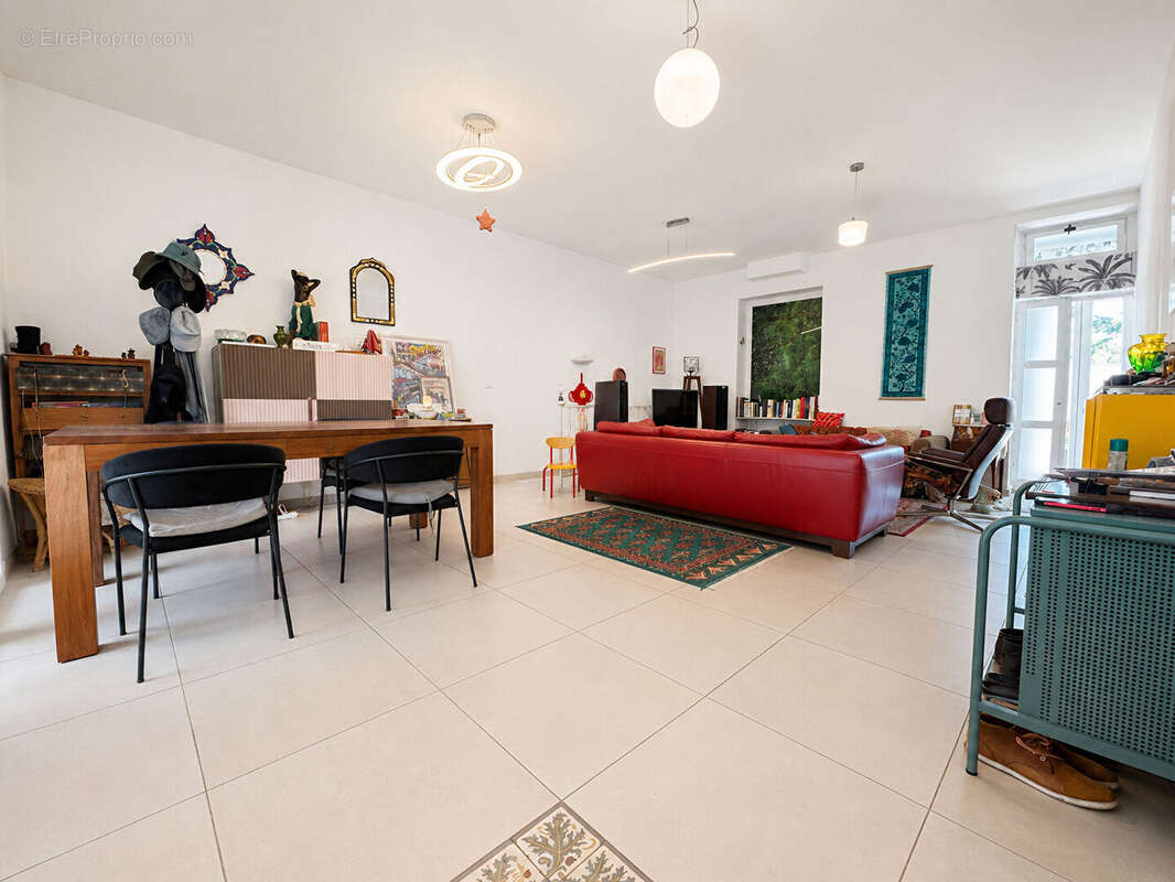Maison à MARSEILLE-12E