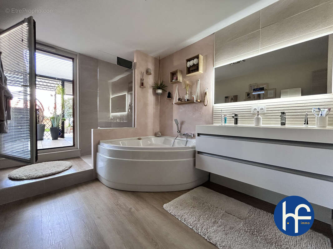 Appartement à SAINT-NICOLAS-DE-PORT