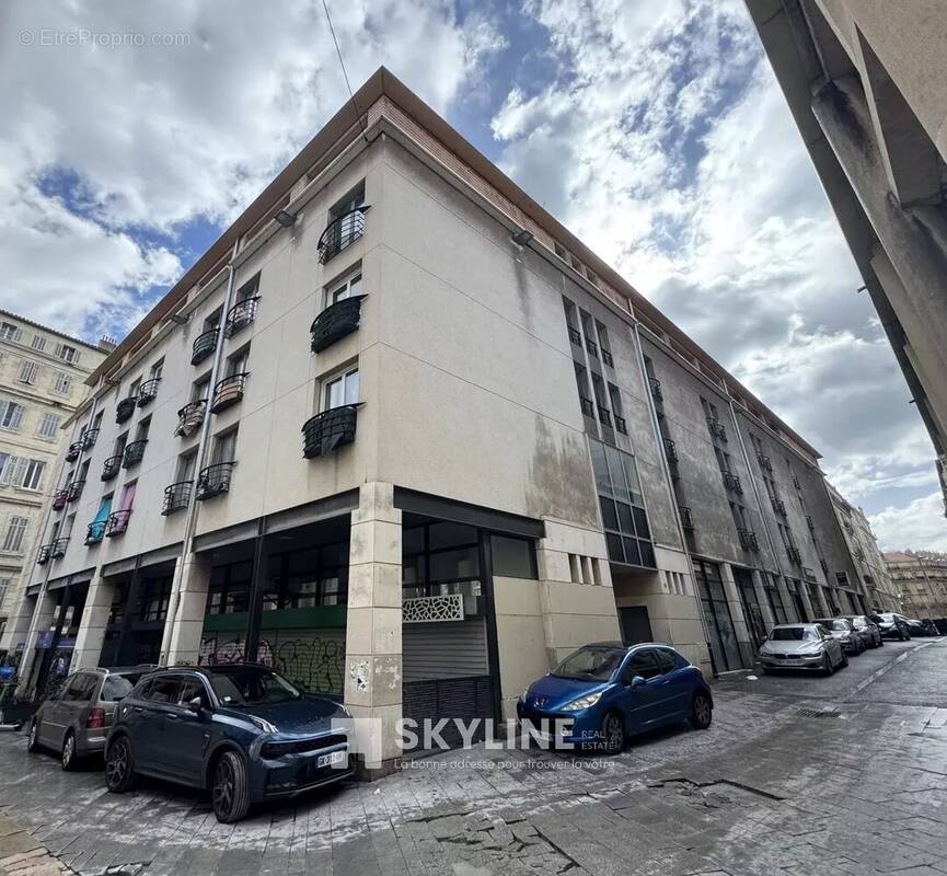 Appartement à MARSEILLE-1E