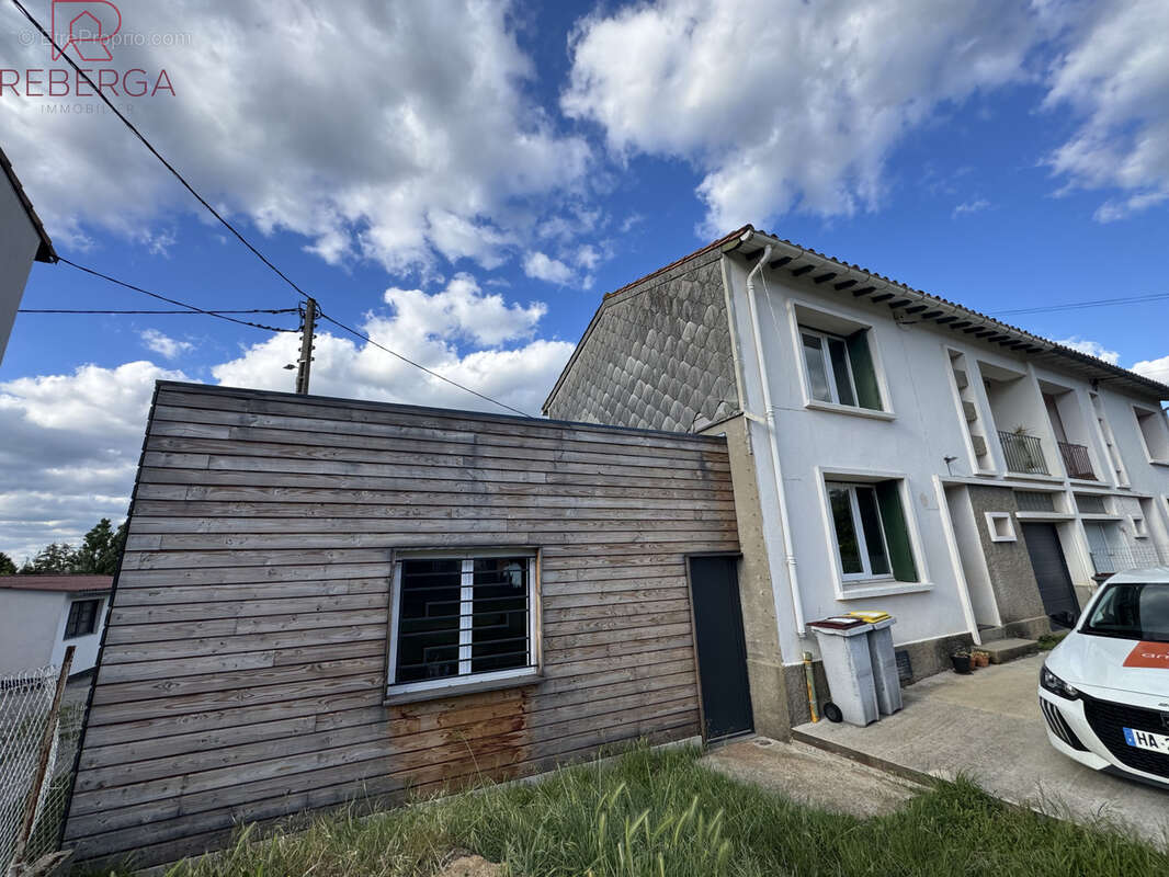 Maison à AUSSILLON