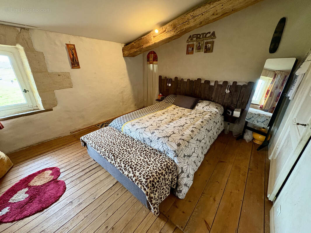 Maison à SAINT-PIERRE-DE-BAT