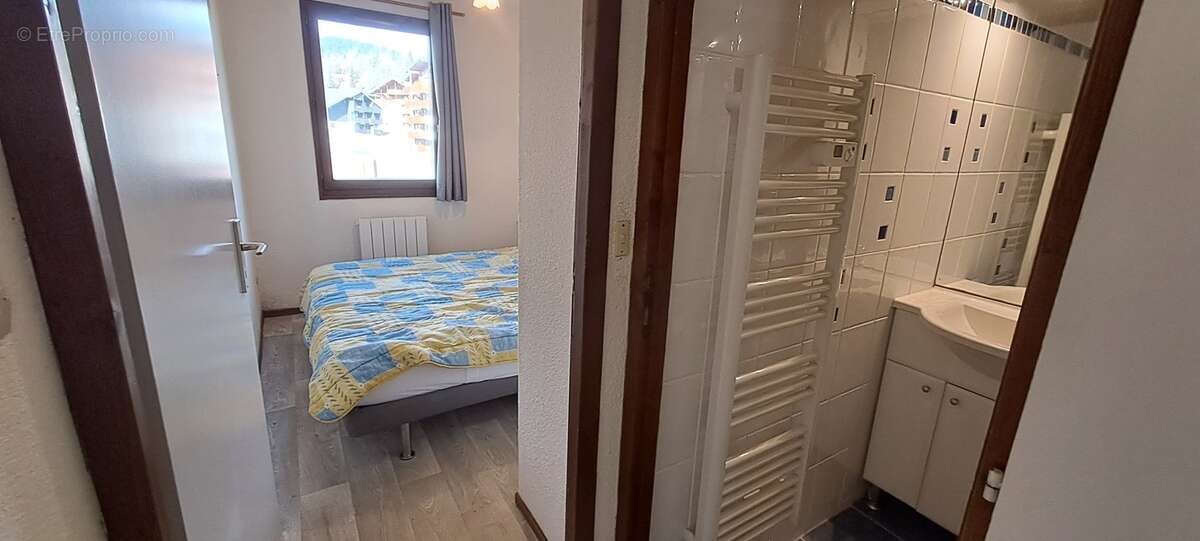 Appartement à MORILLON