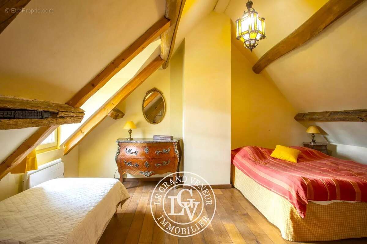 Maison à MORET-SUR-LOING