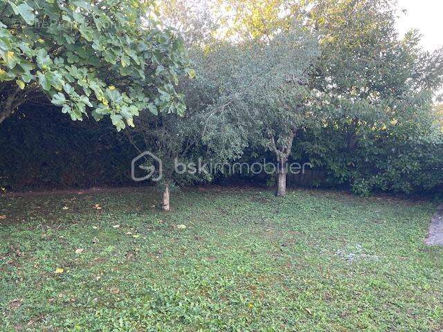 Maison à JOUY-MAUVOISIN