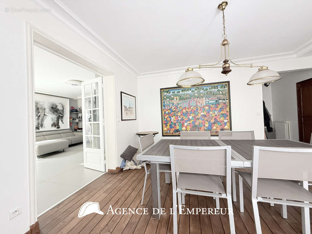 Appartement à RUEIL-MALMAISON