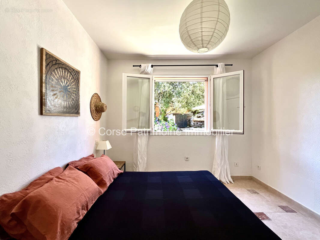 Maison à PORTO-VECCHIO