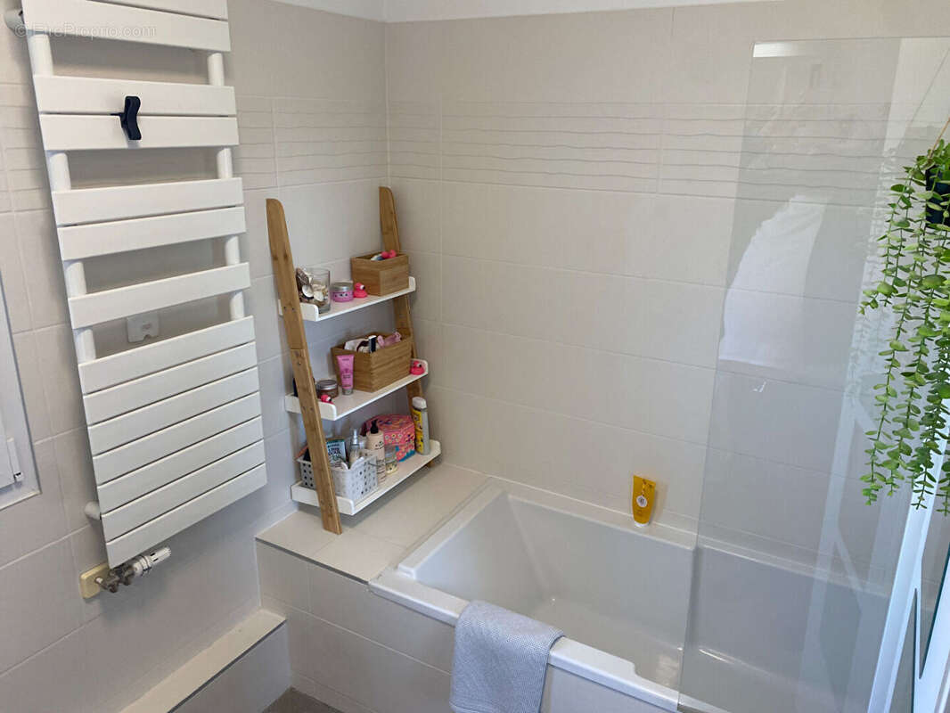 Appartement à SURESNES