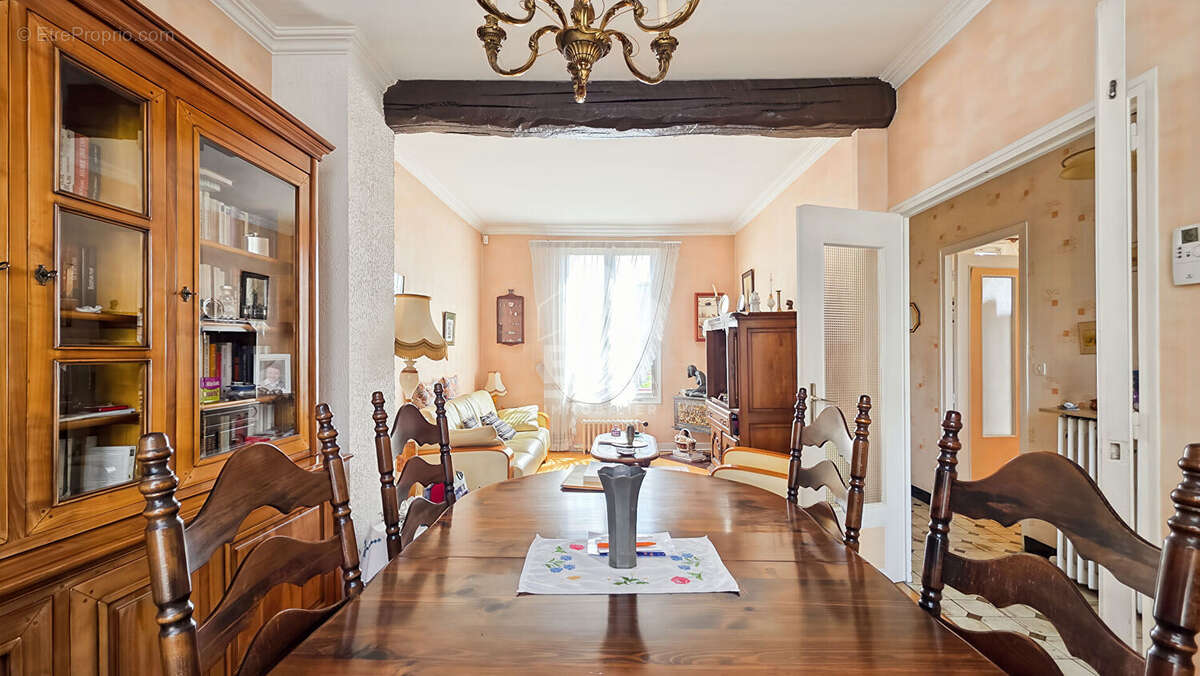 Maison à MONTREUIL