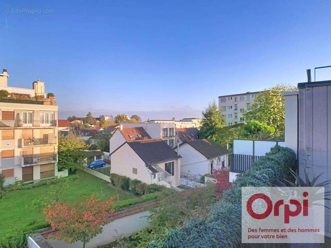 Appartement à ISSY-LES-MOULINEAUX