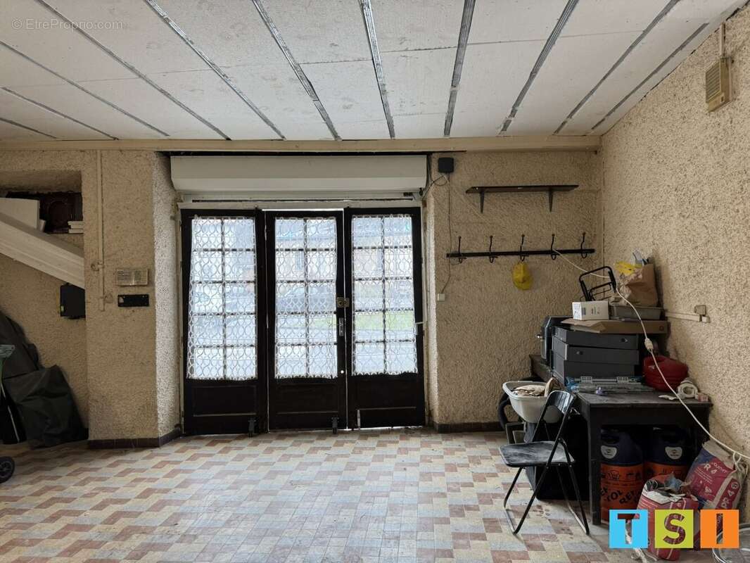 Au cur de Miramont-de-Comminges - ensemble immobilier - maison de caractère de 135 m² - vaste local commercial 100 m² sur 593m² - photo 27