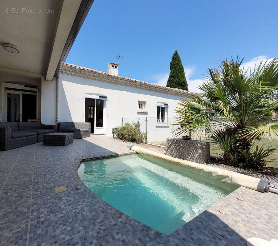 Maison à PIERRELATTE