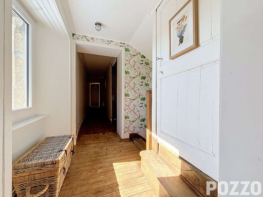 Propriété en pierre Quettreville sur sienne (50660) 8 pièces 216m² habitable 17000 m² terrain - photo 10