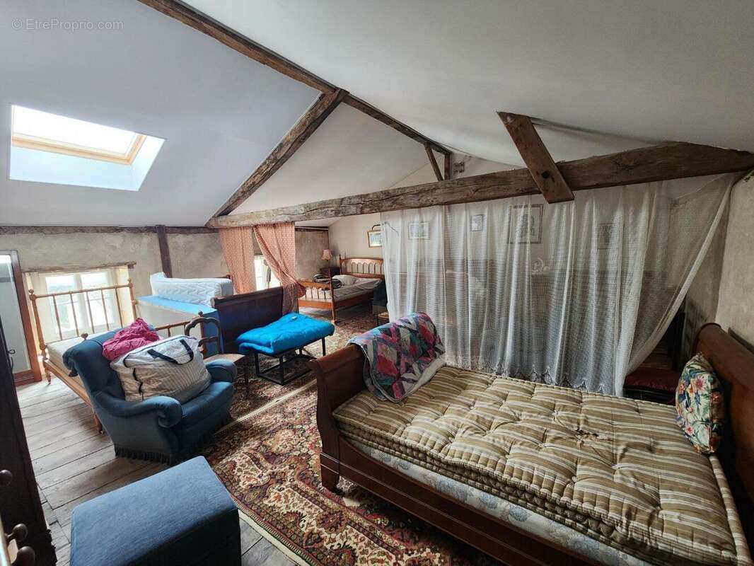 Maison à COUHE