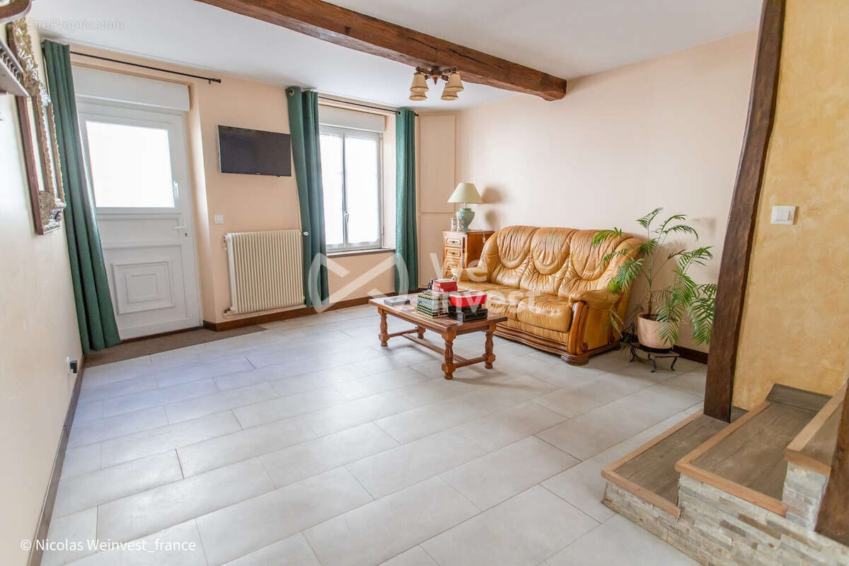Maison à OCQUERRE