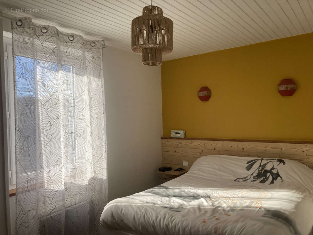 Maison à VILLARDEBELLE