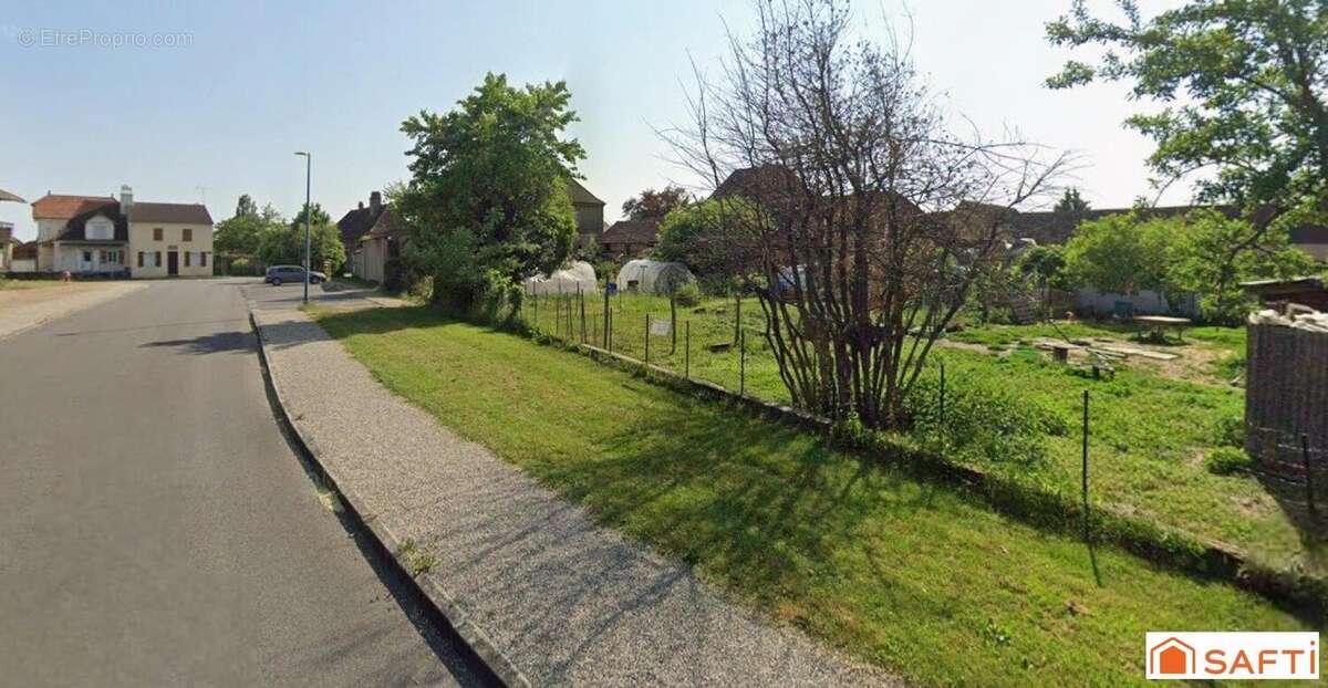 Photo 3 - Terrain à SAINT-GERMAIN-DU-BOIS