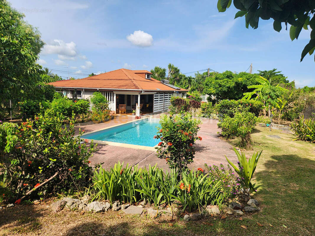 A vendre maison t6 baie-mahault - photo 12