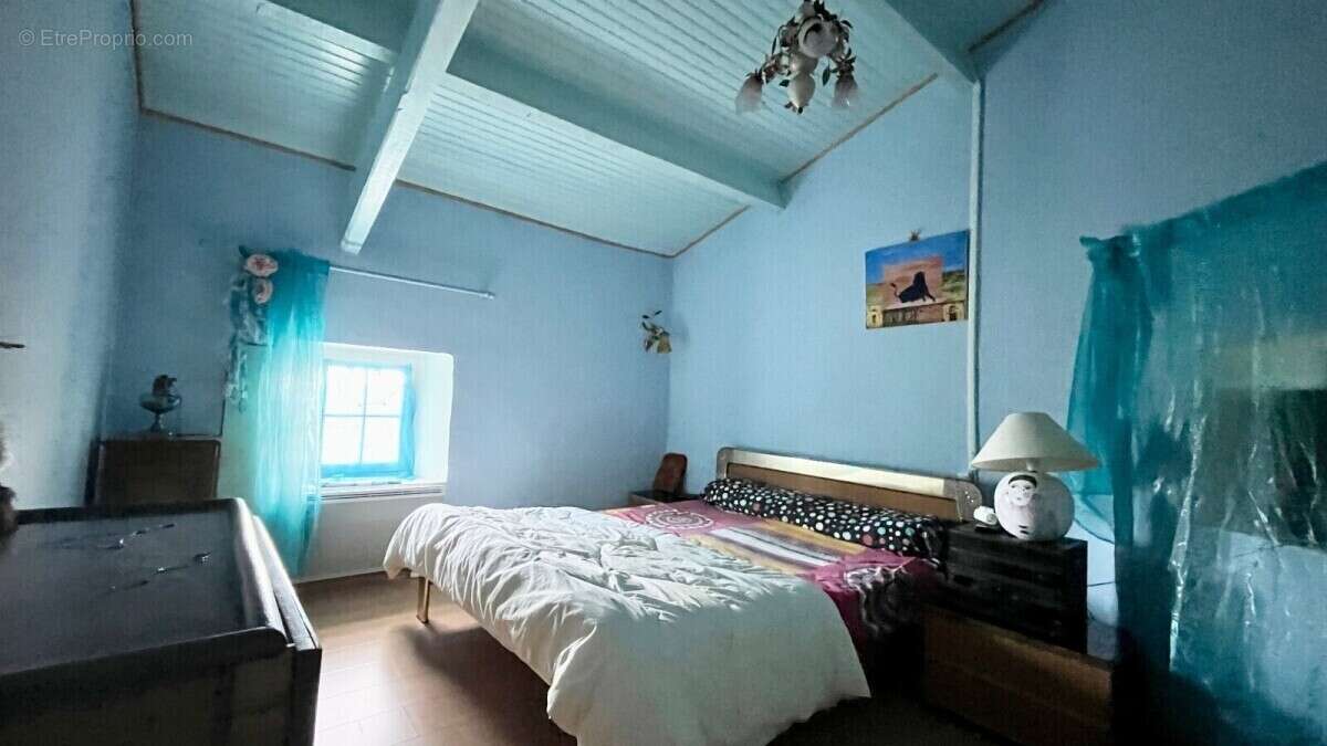 Maison à METHAMIS